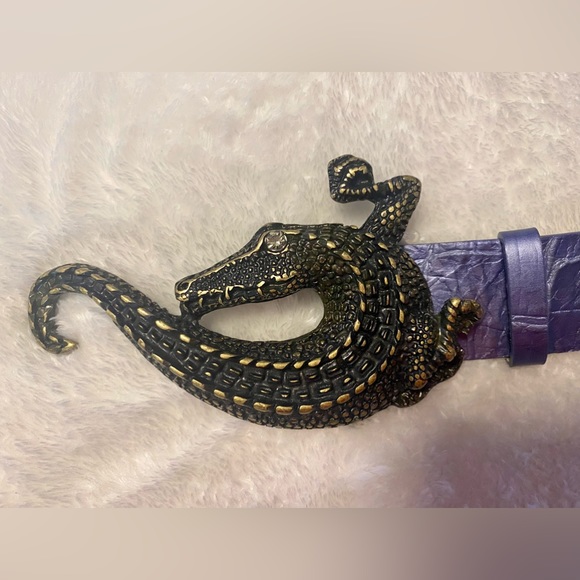 Gorgeous Italian leather alligator belt new without tag. - Picture 2 of 5